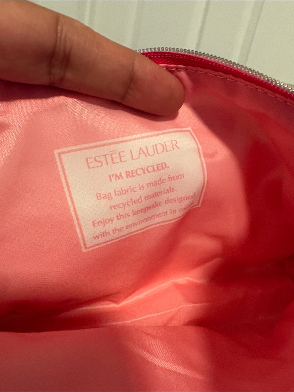 New Buxom Plumping Matte Lip Color Bundle W Estée Lauder Pouch & Butterfly Charm - Picture 5 of 5